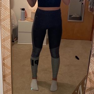 Victoria’s Secret leggings